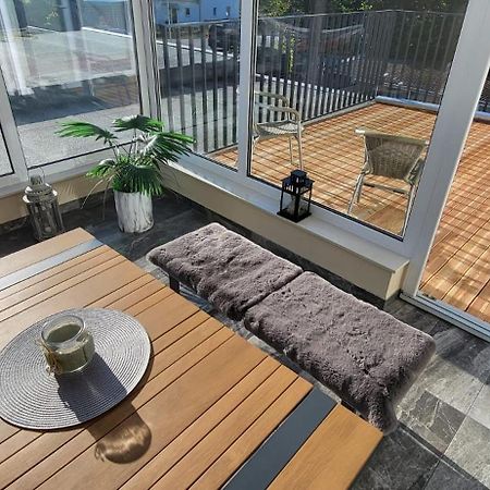 Komfortabele Ferienwohnung In Ruhiger Lage Сасниц Екстериор снимка