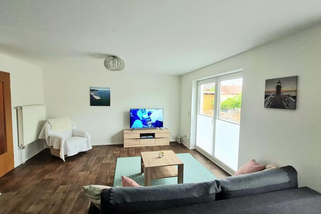 Komfortabele Ferienwohnung In Ruhiger Lage Сасниц Екстериор снимка
